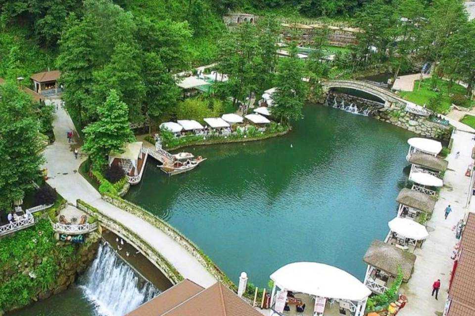 Sapanca, Masukiye and Mahmudiye Day Trip with Lunch from Istanbul