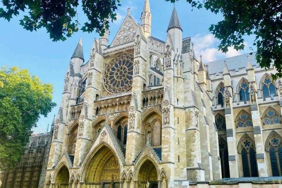 Classic Sights and Hidden Histories Tour