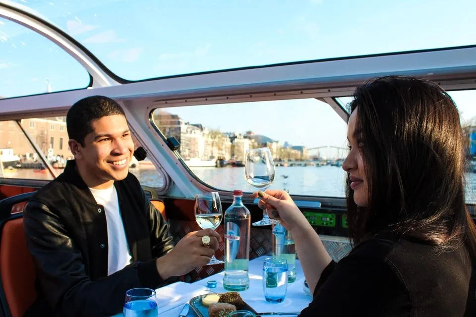 Amsterdam 4-Course Dinner Cruise