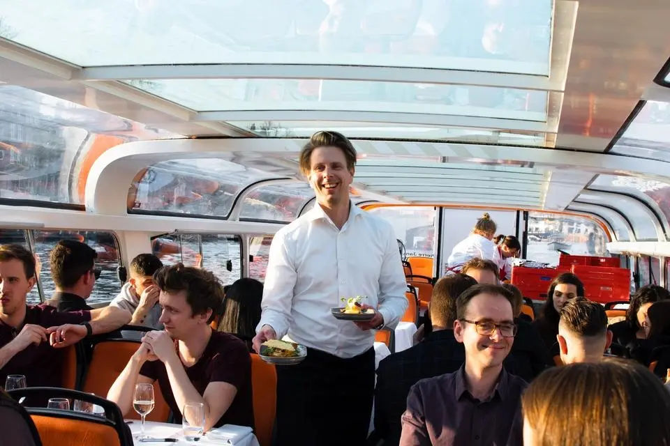 Amsterdam 4-Course Dinner Cruise