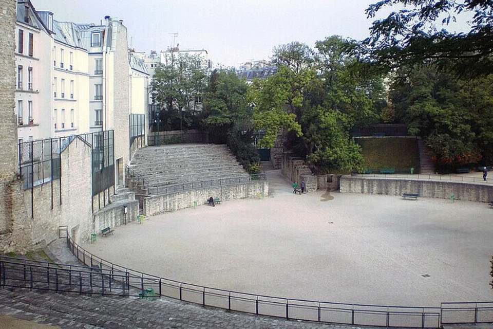 Latin Quarter Tour: The Pantheon, Rue Mouffetard and the Best of the Left Bank