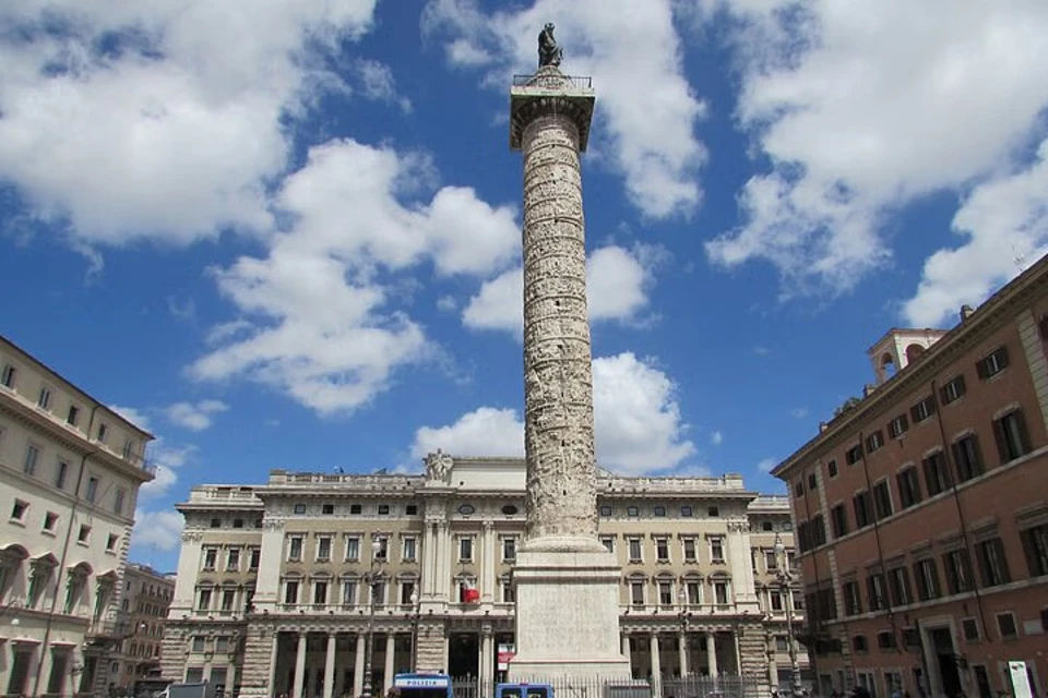 Spanish Steps Tour to Piazza Navona