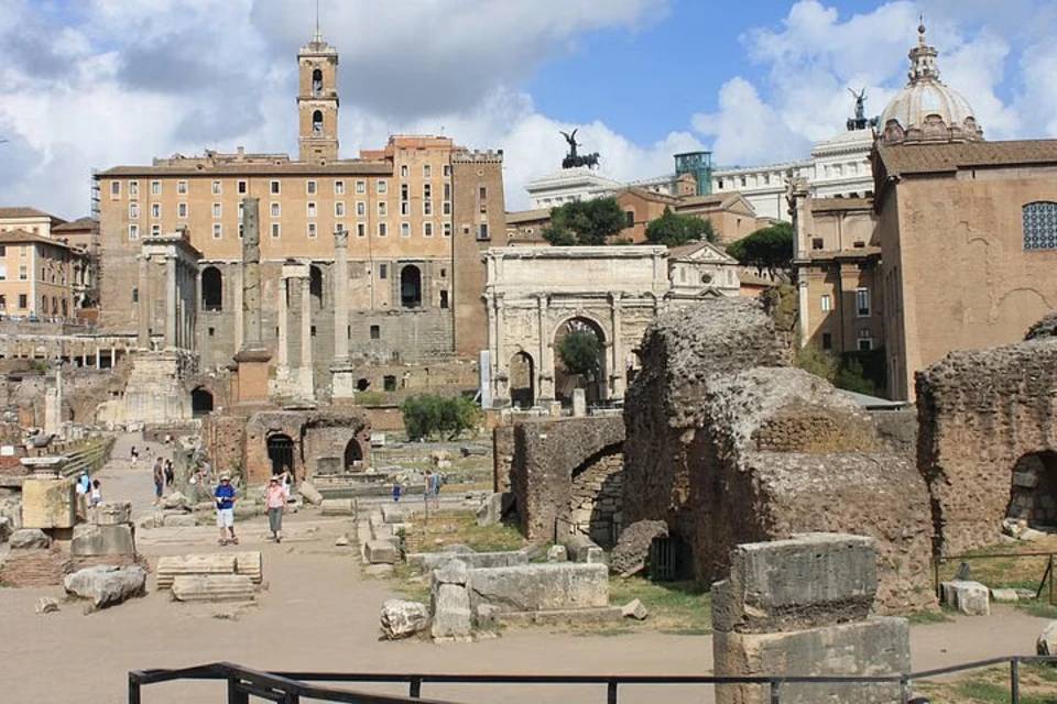 The Roman Forum Tour