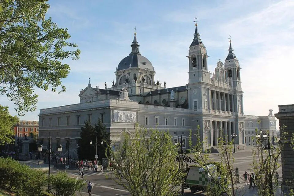 History with a side of Tapas: A local's Madrid Tour
