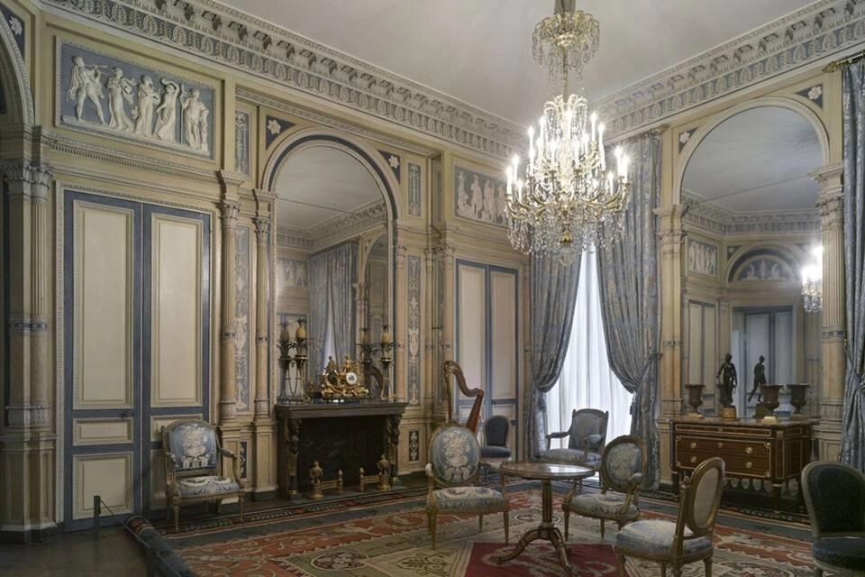 Museum of Decorative Arts Ticket and Landmarks Audio Tour