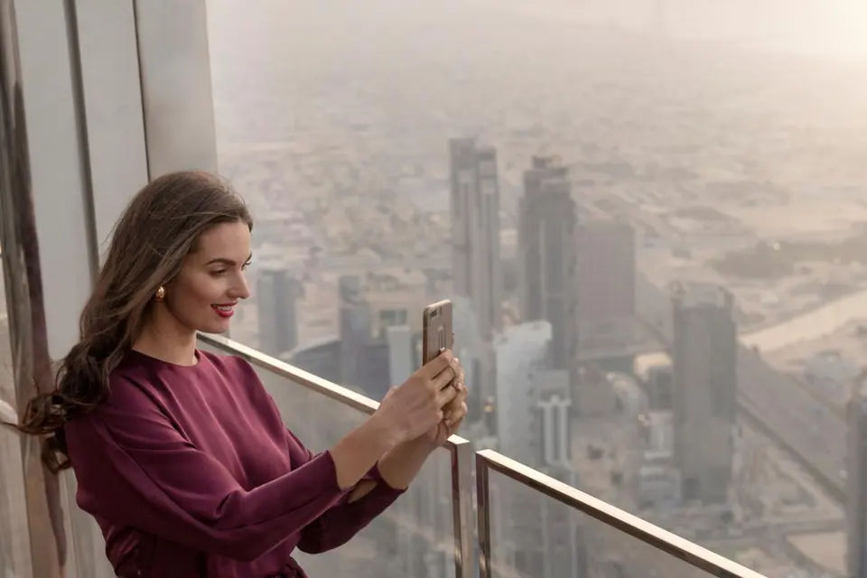 At the Top Burj Khalifa and Free Snapshot City Tour