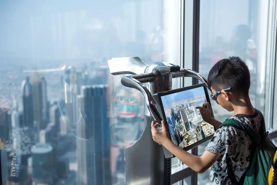At the Top Burj Khalifa and Free Snapshot City Tour
