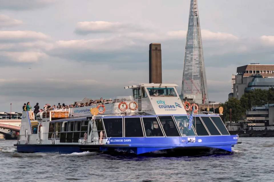 London In One Day Tour with River Cruise