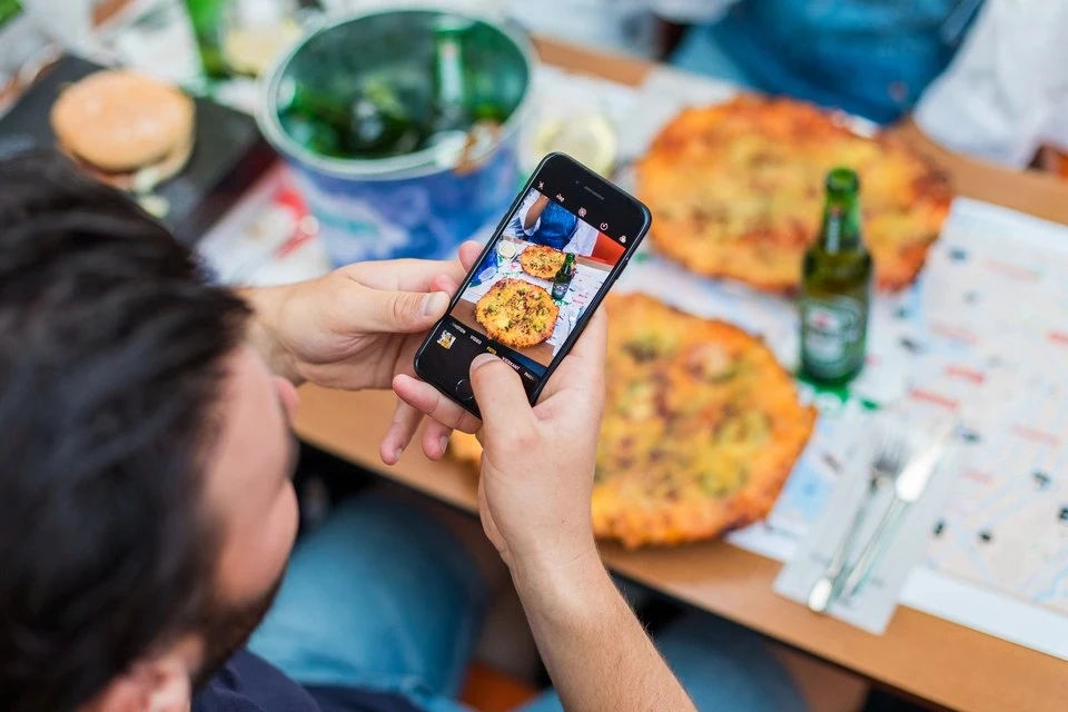Amsterdam Pizza Cruise