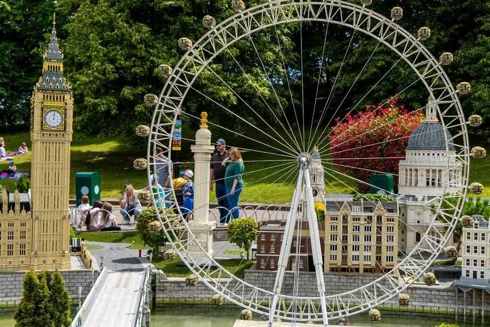 The LEGOLAND Windsor Resort Express from London