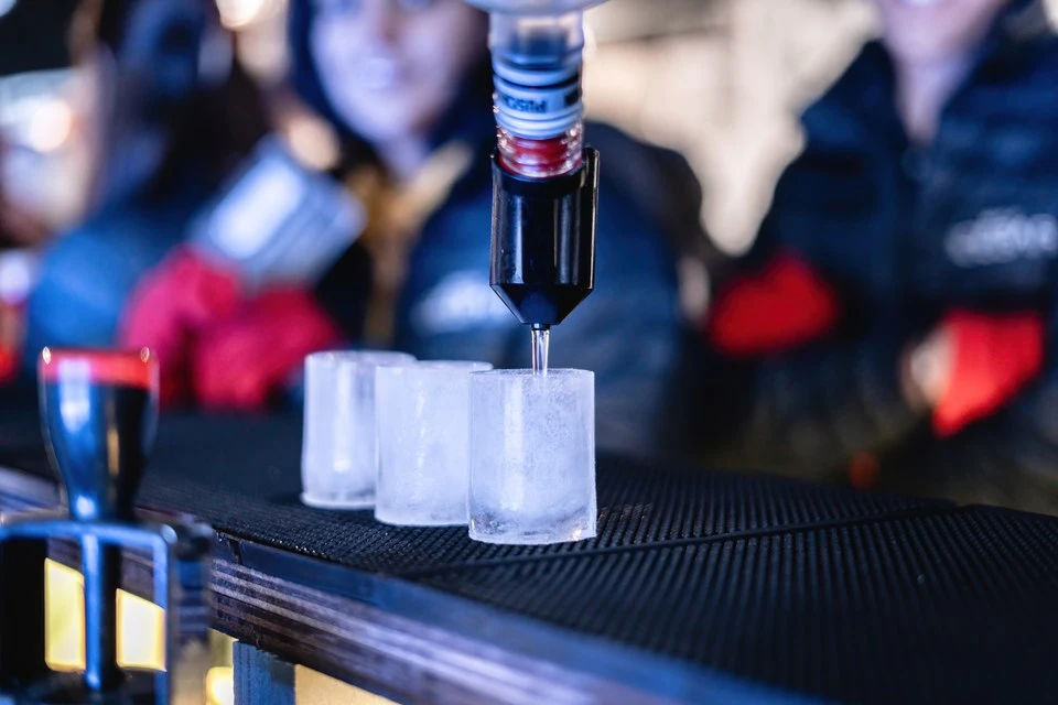 Icebar Berlin with 3 Drinks