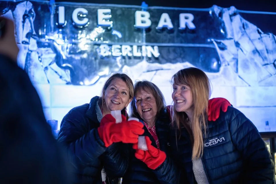 Icebar Berlin with 3 Drinks