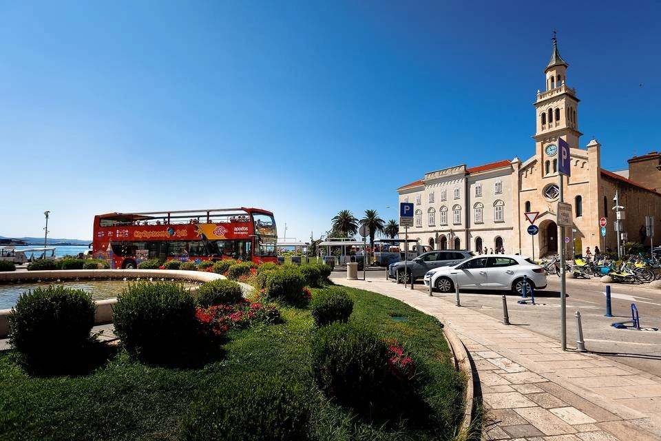 City Sightseeing: Split Hop-On, Hop-Off Bus Tour (All Lines)