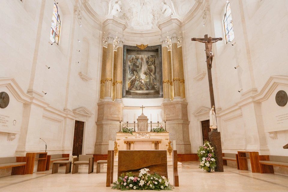 Fatima Sanctuary, Obidos and Nazare Guided Tour