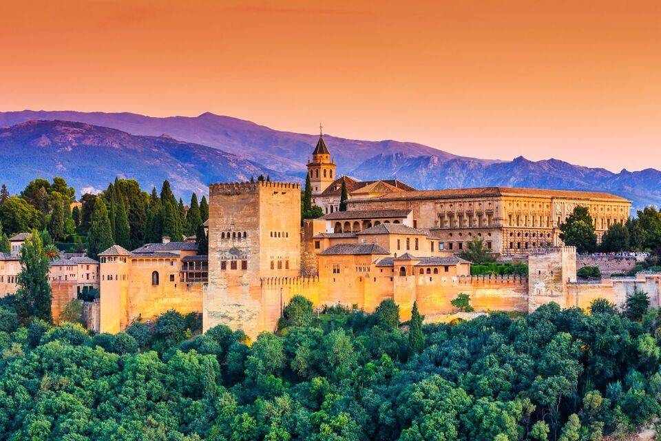 Granada Full Day Tour From Seville