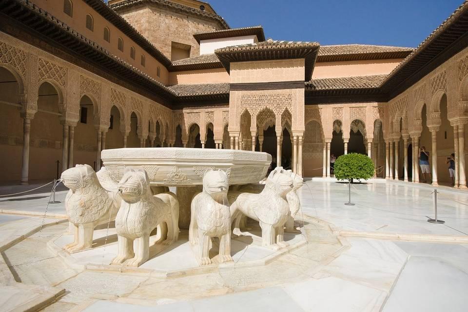 Granada Full Day Tour From Seville