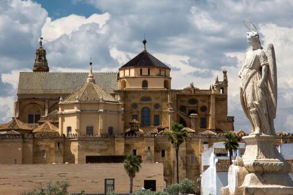 Mosque Cathedral of Cordoba and Jewish Quarter Guided Tour