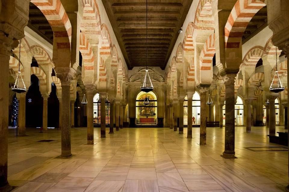Mosque Cathedral of Cordoba and Jewish Quarter Guided Tour