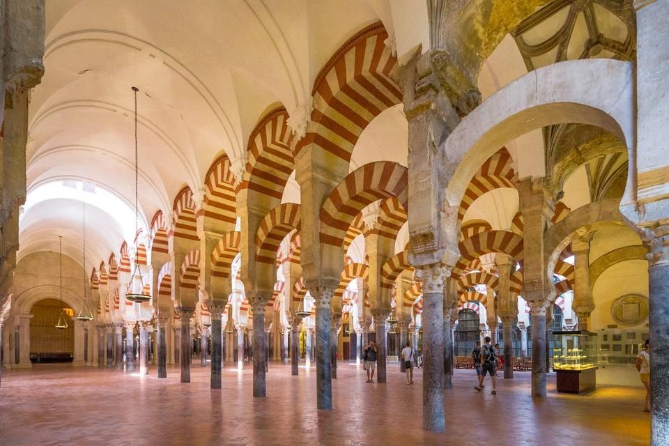 Mosque Cathedral of Cordoba and Jewish Quarter Guided Tour