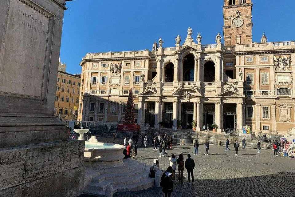 Classical Rome Guided City Tour