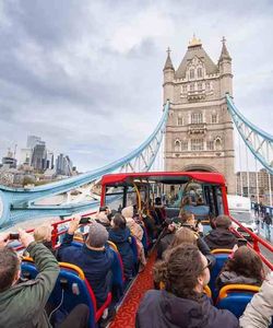 London City Tour: Hop-On, Hop-Off with River Cruise