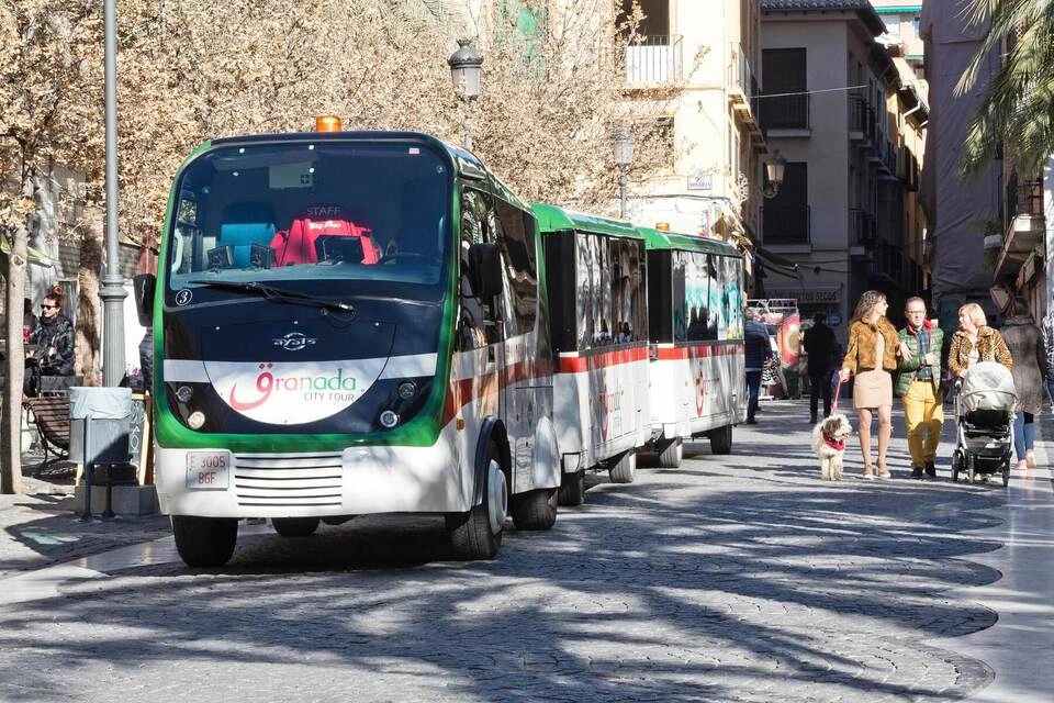 Granada Hop-On, Hop-Off Train Ticket