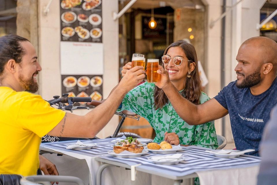 Lisbon E-Bike Guided Food Tour with Five Tastings
