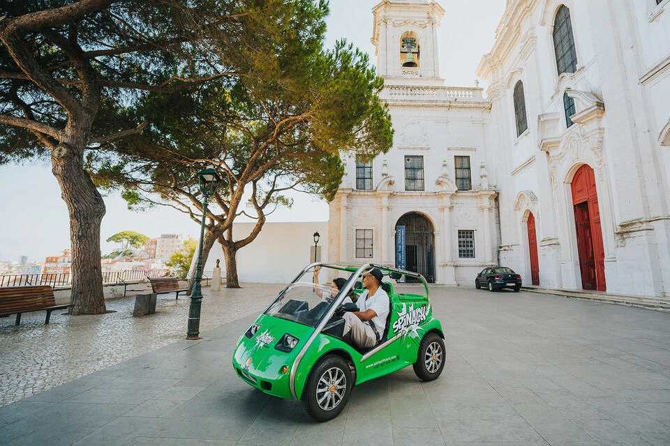 Self-Drive Guided Tour of Lisbon with Audio Guide
