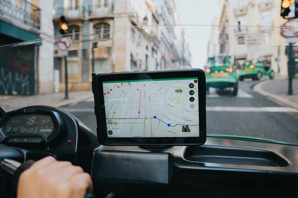 Lisbon Street Art Tour on an Electric Car