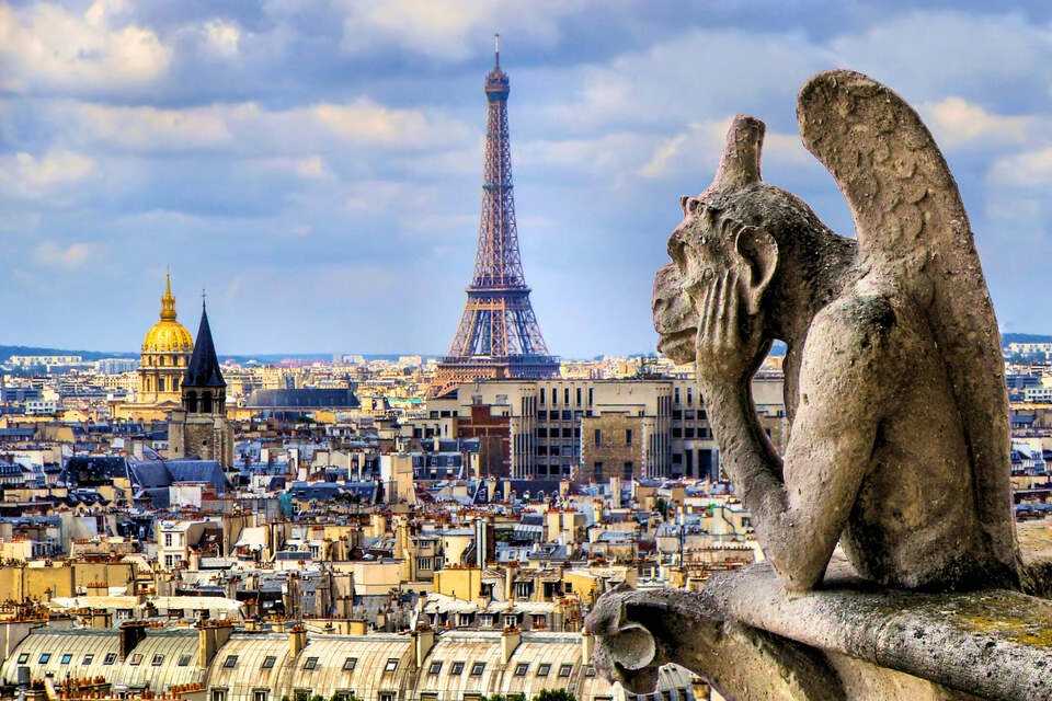 Paris Notre-Dame Cathedral Tour with Audio Guide App