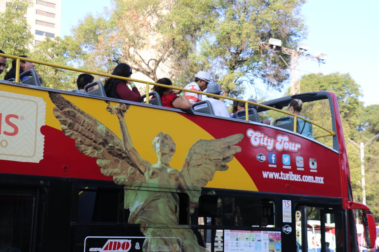 Mexico City Tour: Mexico Turibus Hop-On, Hop-Off Bus Tour