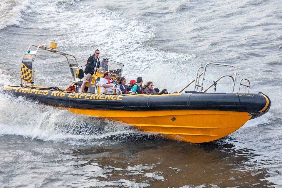 Thames Rib Canary Wharf High Speed Boat Experience