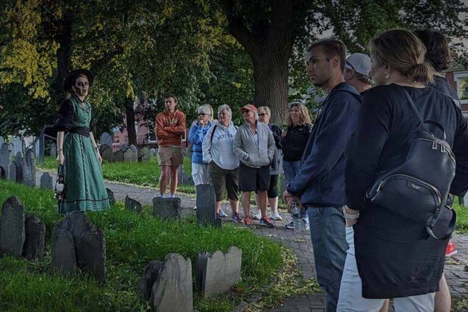 Ghosts and Gravestones Nightwalk Ticket