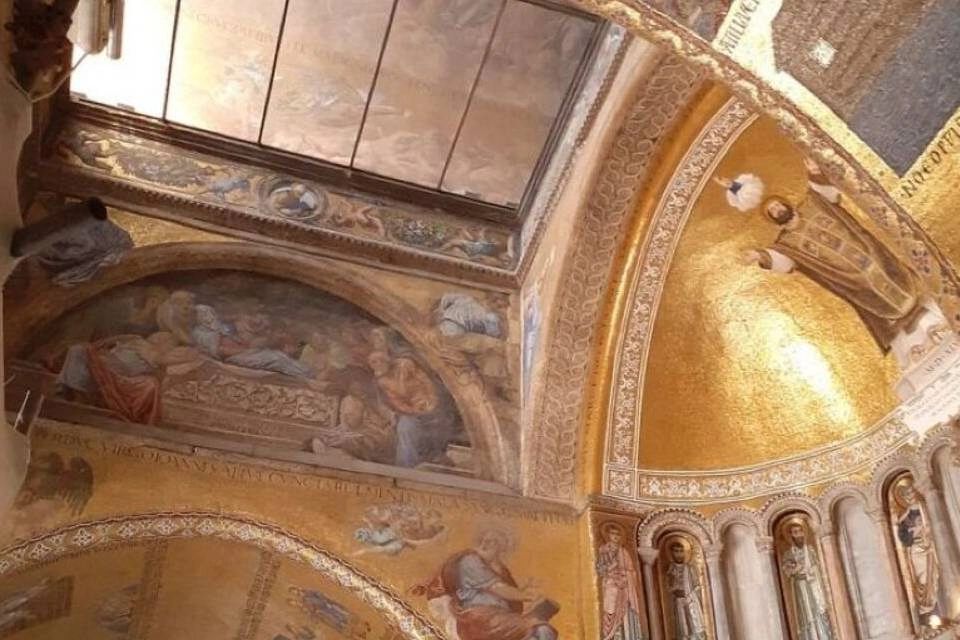 Doge's Palace, Saint Mark's Basilica & Bridge of Sigh Guided Tour