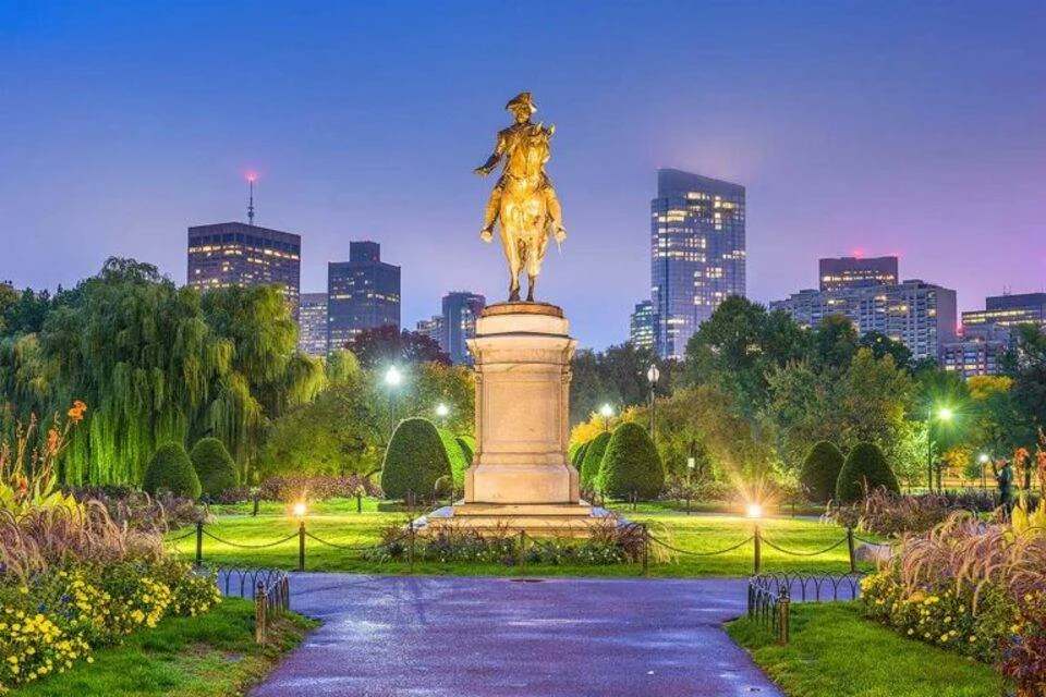Boston Summer Night Tour and Charles River Cruise Ticket