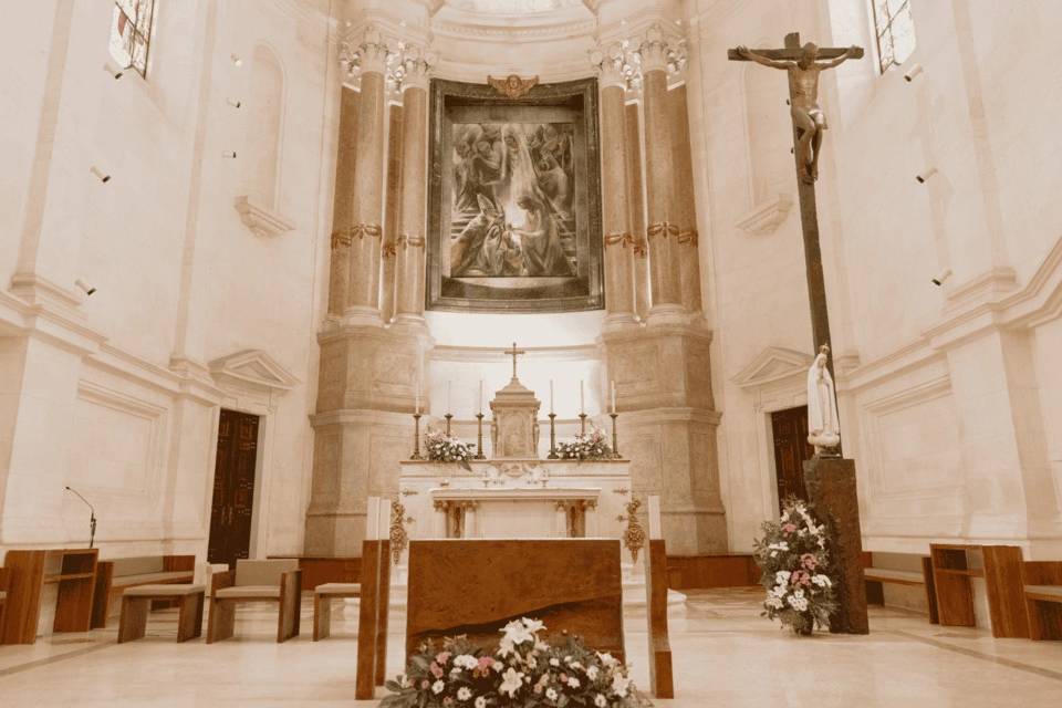 Fatima Sanctuary and Shepherds Village Half-Day Tour
