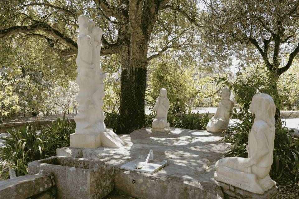 Fatima Sanctuary and Shepherds Village Half-Day Tour
