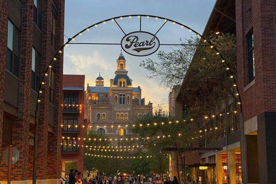 San Antonio City Lights Night Tour Ticket