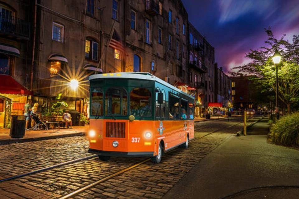 Savannah Holiday Sights and Festive Nights Tour Ticket