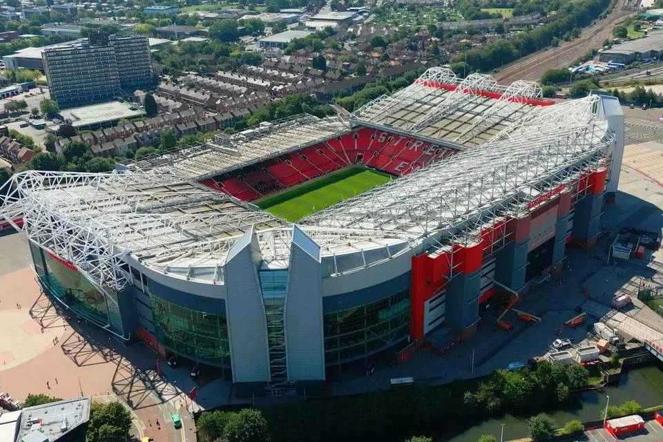 Sightseeing Bus Tours: 2-Days Manchester Hop-On, Hop-Off Ticket