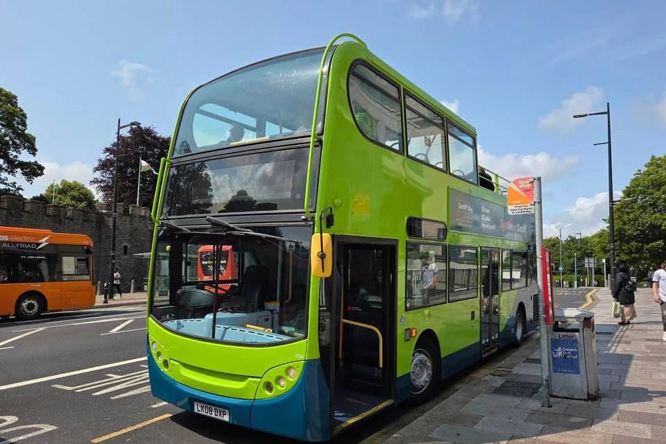 Sightseeing Bus Tours: 2-Days Cardiff Hop-On, Hop-Off Ticket