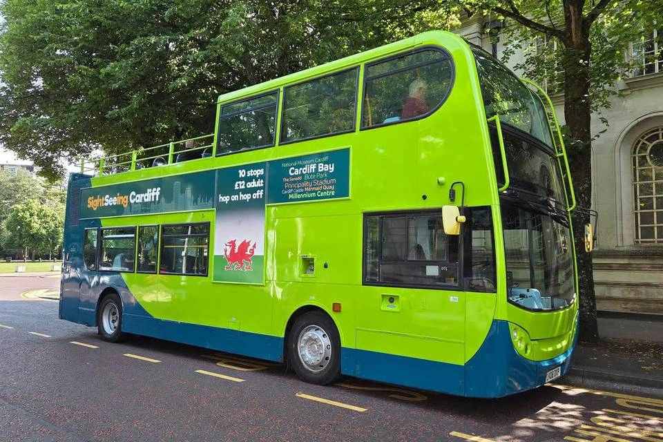 Sightseeing Bus Tours: 2-Days Cardiff Hop-On, Hop-Off Ticket