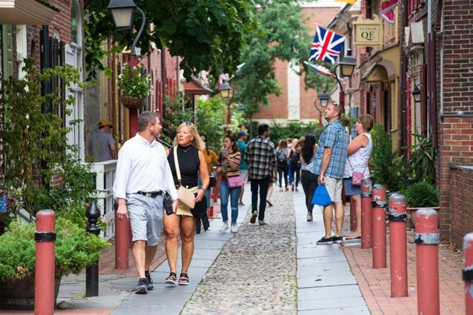City Sightseeing: Founding Father's and Mother's Walking Tour of Philadelphia