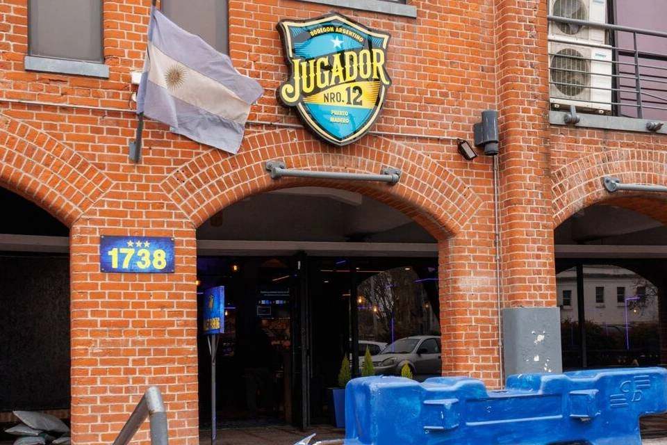 Gray Line: Buenos Aires Hop-On, Hop-Off Bus Ticket with Boca Juniors Museum Entrance and Lunch