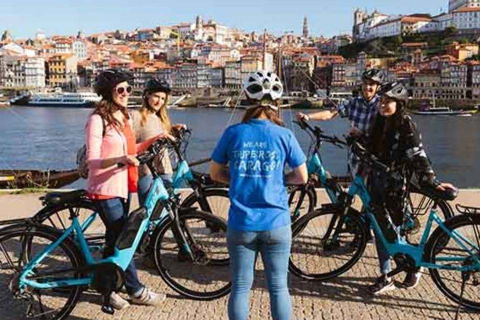 Porto Old Town & Top Highlights E-Bike Tour