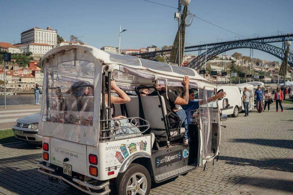 Unforgettable Tuk Tuk Ride: Clérigos, Viewpoints and Seaside