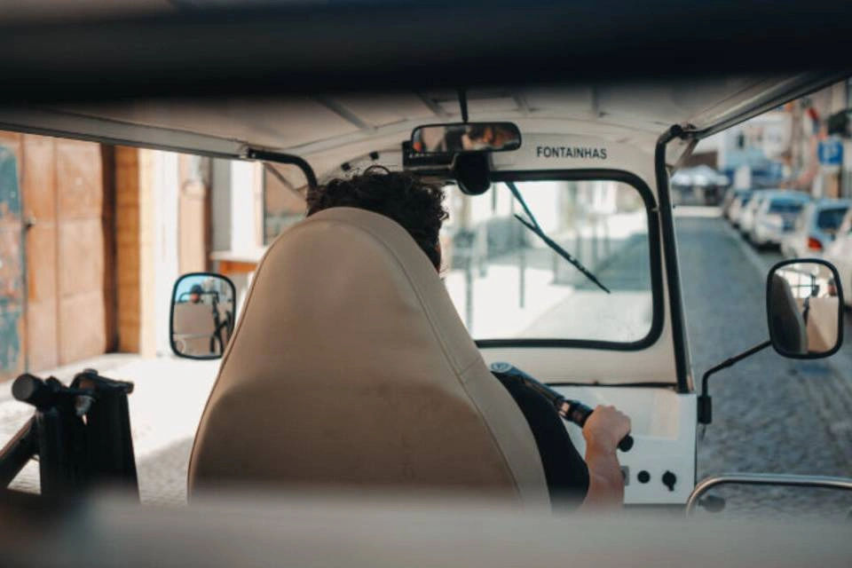 Shared Tuk-Tuk Tour - Porto