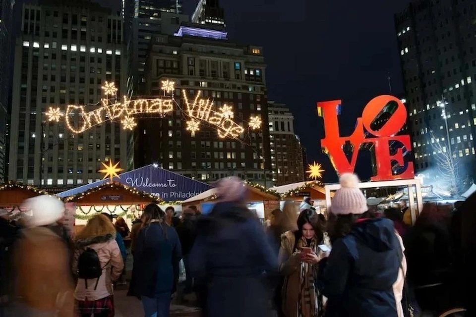 City Sightseeing: Philadelphia Holiday Lights Tour Ticket