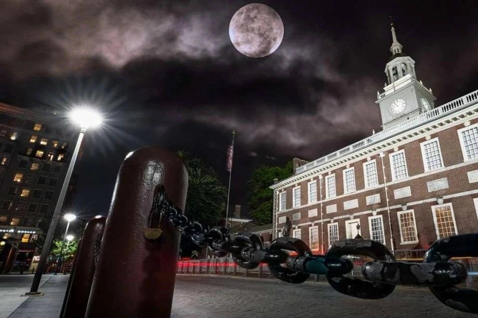 City Sightseeing: Philadelphia Haunted Halloween Tour-Terror Beyond the Walls