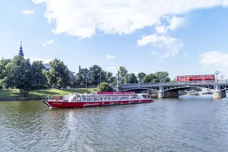 Red Sightseeing: Stockholm 72-Hours Hop On, Hop Off Boat Tour